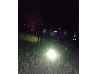 Una vivienda se incendió por completo en Cerro Azul