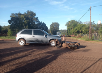 Dos heridos tras un choque entre una moto y un auto en Montecarlo