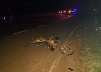 Un motociclista perdió la vida en Andresito tras chocar contra una camioneta