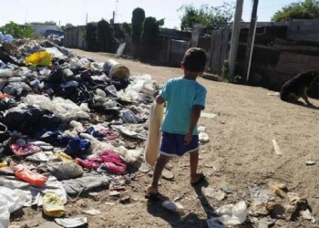 Remarcan que “pasan los gobiernos y la pobreza sigue creciendo”