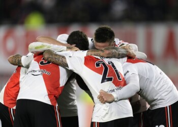 Con una goleada, River se metió en octavos de final de la Copa Libertadores