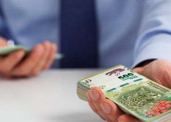 Un gremio acordó casi un 90% de aumento salarial, el más alto del país