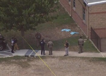 Más de 20 muertos en un tiroteo en una escuela de Texas