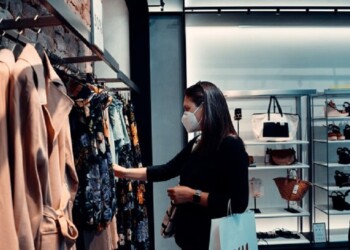 En Argentina la ropa y otros productos son hasta 86% más caro que en Brasil y México