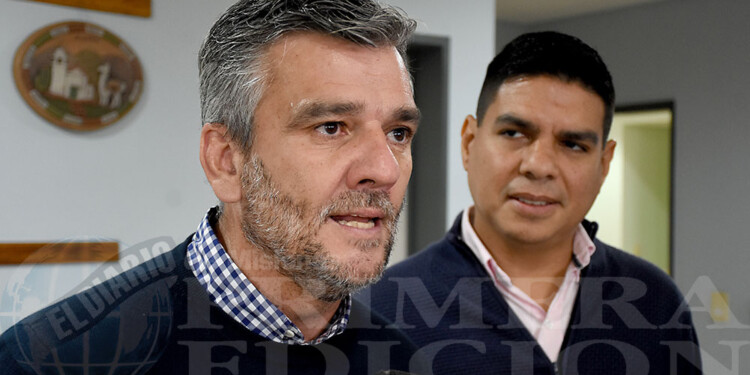 COMITIVA. Zabaleta fue recibido en Posadas por su par provincial, el ministro de Desarrollo Social, de la Mujer y la Juventud, Fernando Aníbal Meza.