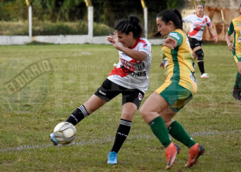 Guaraní y El Brete pegaron primero