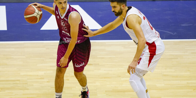 FUTURO. El base ahora debe volver al Barcelona. Y esperar allí lo que viene.