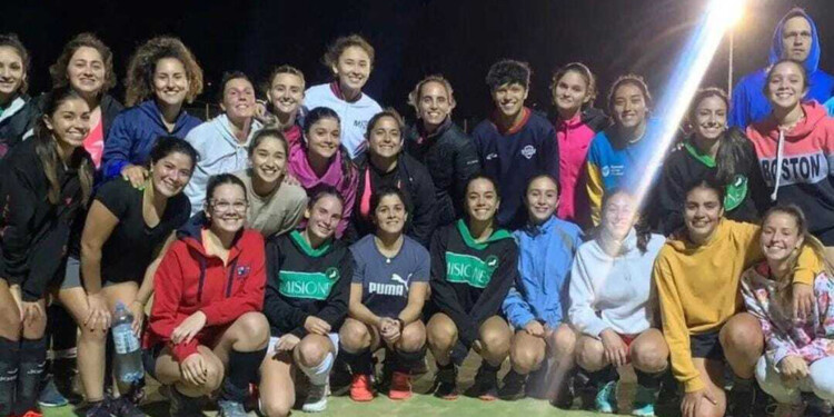 TODO LISTO. Misiones partió rumbo a Tucumán, para jugar desde mañana.