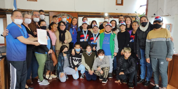 RECONOCIMIENTO. El Judo Comunitario recibió un merecido homenaje.