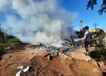 Hacían un asado y terminaron incendiando una casa