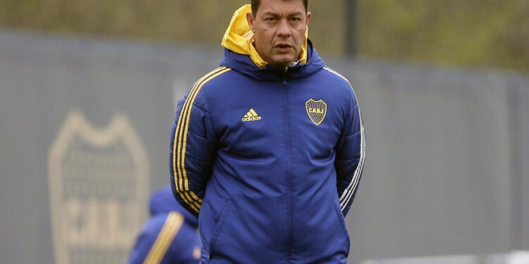 AFUERA. Battaglia dejó afuera a Rojo y a Benedetto para viajar a La Rioja.