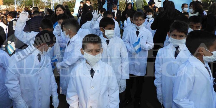 Candelaria celebró el acto oficial por el Día de la Bandera