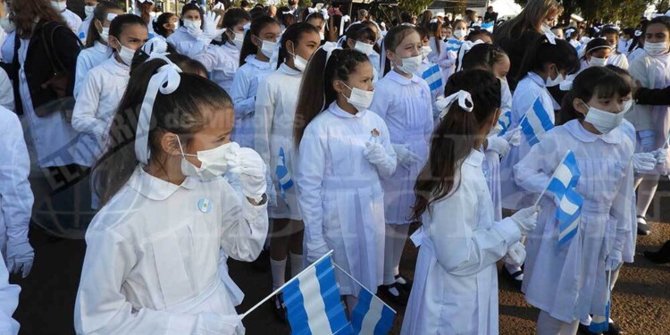 Candelaria celebró el acto oficial por el Día de la Bandera