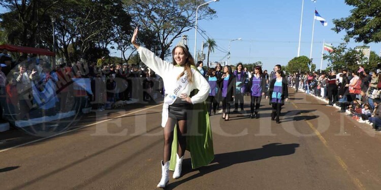 Candelaria celebró el acto oficial por el Día de la Bandera