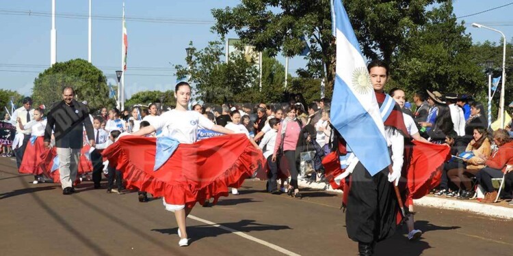 Candelaria celebró el acto oficial por el Día de la Bandera