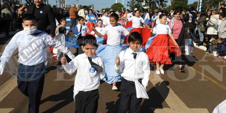 Candelaria celebró el acto oficial por el Día de la Bandera