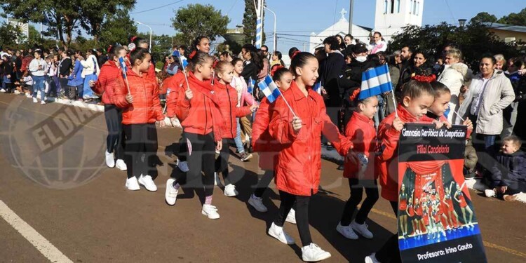 Candelaria celebró el acto oficial por el Día de la Bandera