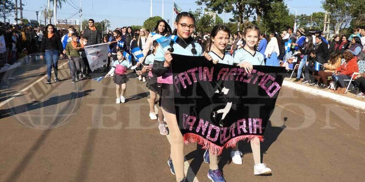 Candelaria celebró el acto oficial por el Día de la Bandera