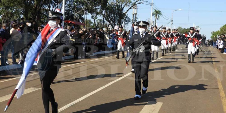 Candelaria celebró el acto oficial por el Día de la Bandera