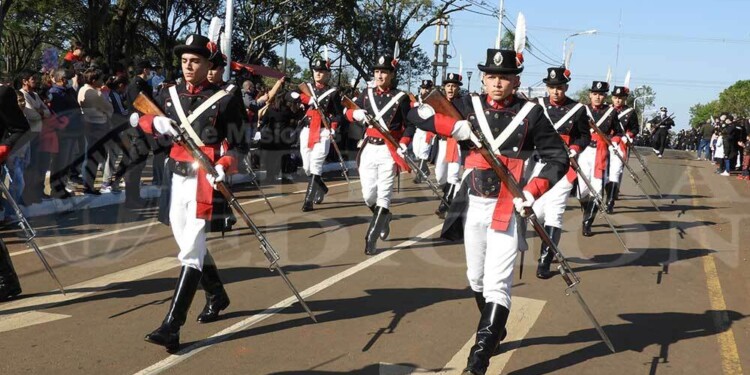 Candelaria celebró el acto oficial por el Día de la Bandera