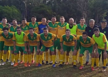 Fútbol: Clásico y liderazgo para Barrio Obrero
