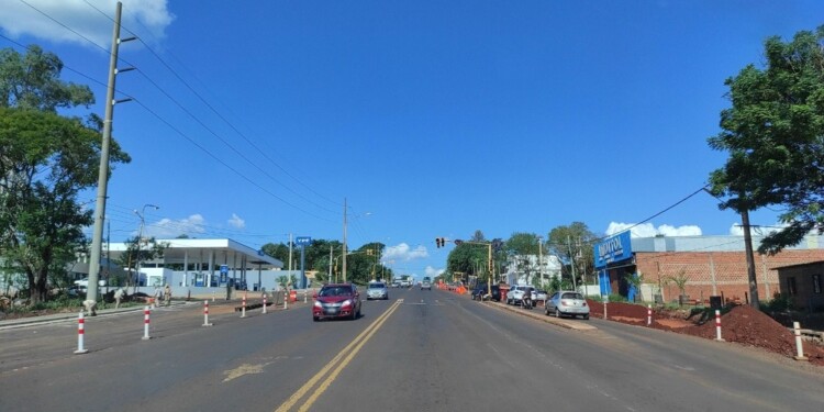Ya concluyeron las obras en dicho sector de la colectora de la avenida Quaranta, a la vera de la ruta Nacional 12, y su cruce con la avenida Jauretche.