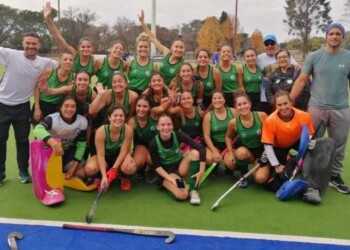 Hockey: las Damas Mayores de Misiones fueron sextas y mantuvieron la categoría
