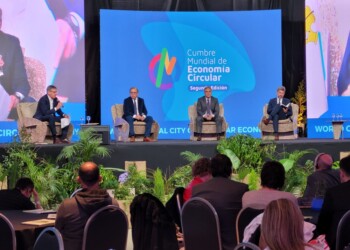 Posadas dijo presente en la Cumbre Mundial de Economía Circular