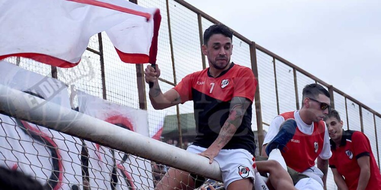 Galería: video y fotos de la fiesta por Guaraní campeón