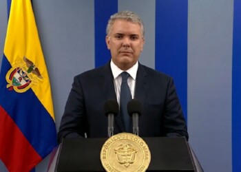 Duque garantiza una transición “pacífica” en Colombia con el gobierno de Petro