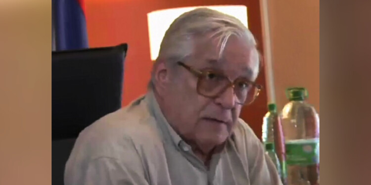 NO VA MÁS. Jorge Enrique Lisandro Galeano deja un cargo público tras pasar casi 12años al frente de la empresa estatal de agua embotellada.