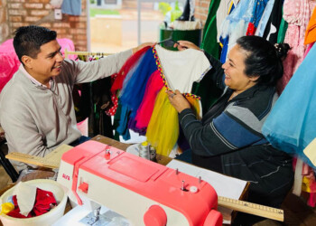 Emprendedoras recibieron sus microcréditos de Desarrollo Social