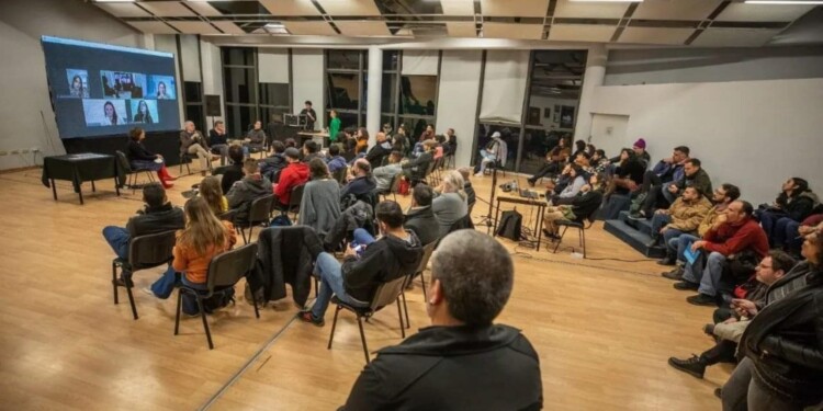 FORMACIÓN. Las capacitaciones estarán certificadas por la ENERC.