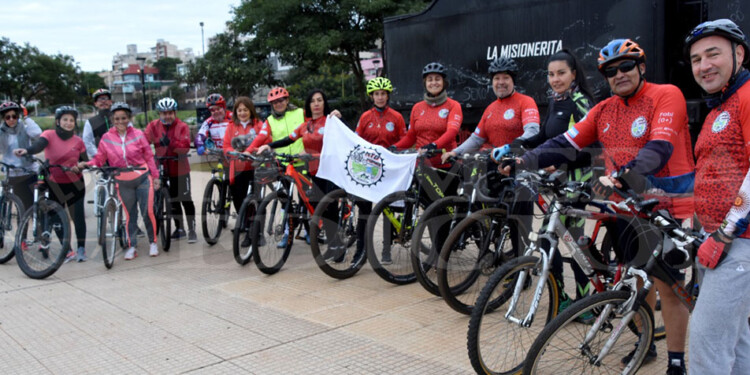 DISFRUTAR. Pumas, un grupo unido donde se respira naturaleza.