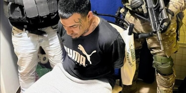 EN LA “ZONA CERO”. Mansilla fue sorprendido en un departamento en un barrio del norte rosarino.