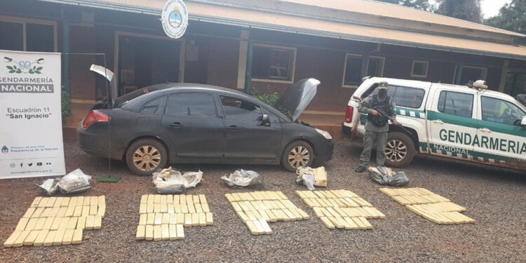 A GRAN VELOCIDAD. El sospechoso se dio a la fuga pero fue detenido en Capioví.