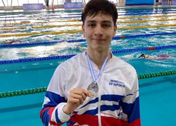 Más plata y bronce para los misioneros en el Nacional de Natación
