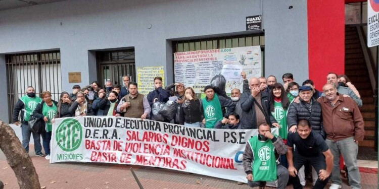 SIN RESPUESTAS. Cobran entre 35 y 44 mil pesos, les prometieron mejorar a 85 mil pero todavía no les cumplieron.