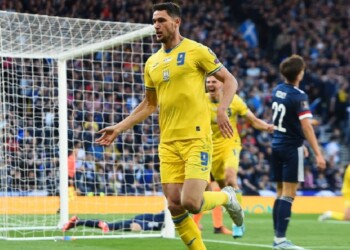 Pese a la guerra, Ucrania está a un paso de Qatar 2022