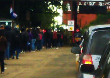 Turistas argentinos reactivaron las ventas en Encarnación