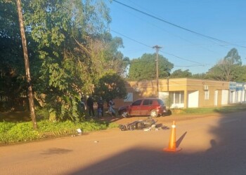 Madre e hijo chocaron y terminaron en el hospital de San Javier