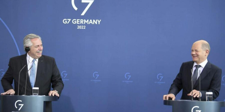 Argentina fue invitada especialmente luego de la gira que el Presidente realizó hace un mes al continente europeo. (Télam)