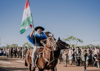 Hoy se llevó a cabo el acto central por los 80 años de Garupá