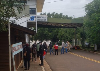 Reactivaron la balsa entre Alba Posse y Puerto Mauá