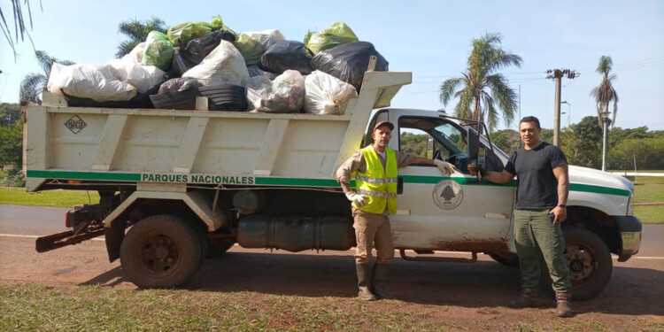 CONTAMINACIÓN. Desde el PNI piden que se disfrute la naturaleza sin dañarla.