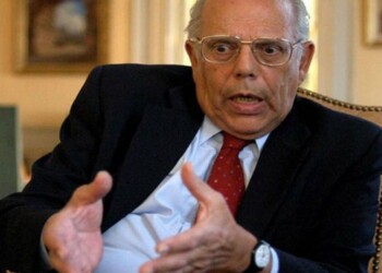 “Todos los argentinos son una manga de ladrones”