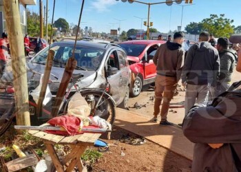 Choque múltiple en Posadas por una maniobra indebida