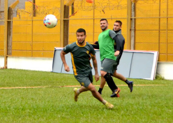 Crucero sale a levantar cabeza