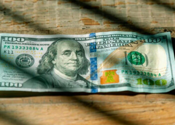 El Banco Central acelera la devaluación, pero igual se amplía el atraso cambiario