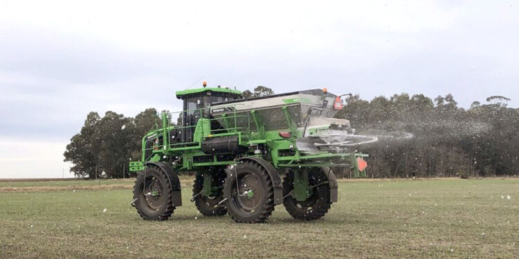 SUMA DE FACTORES. El obstáculo es que la escasez de divisas ocurre en medio de un aumento del precio internacional.